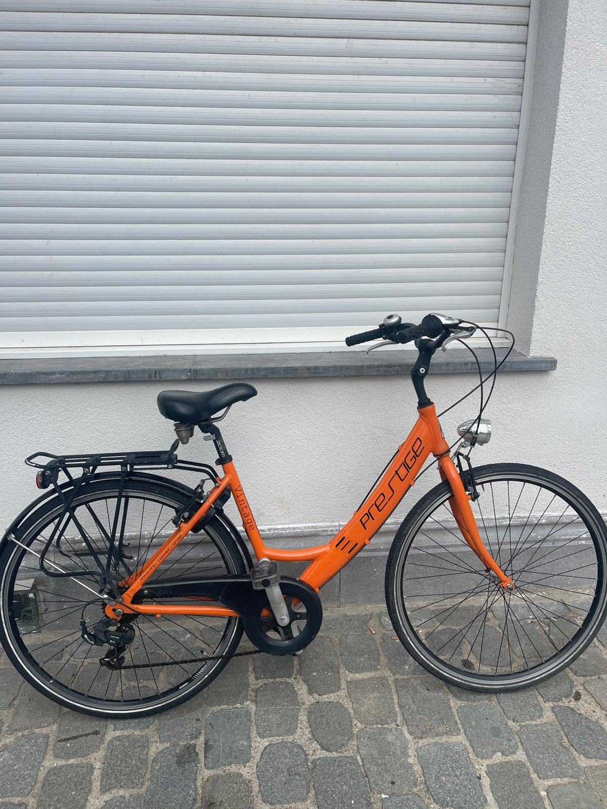 Fiets 28 inch, Ophalen of Verzenden, Zo goed als nieuw