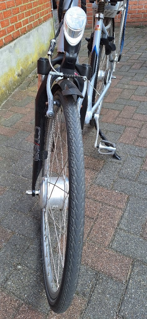 Fiets, Fietsen en Brommers, Ophalen, Gebruikt, 50 km per accu of meer