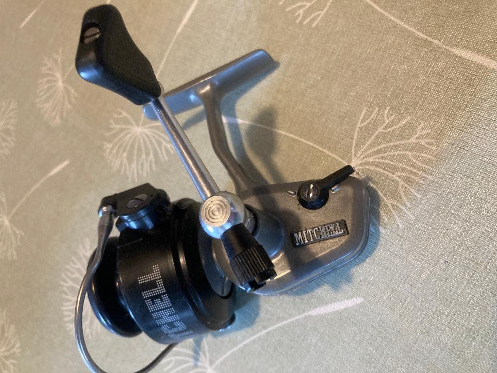 Mitchell  204 S, Enlèvement, Comme neuf, Moulinet