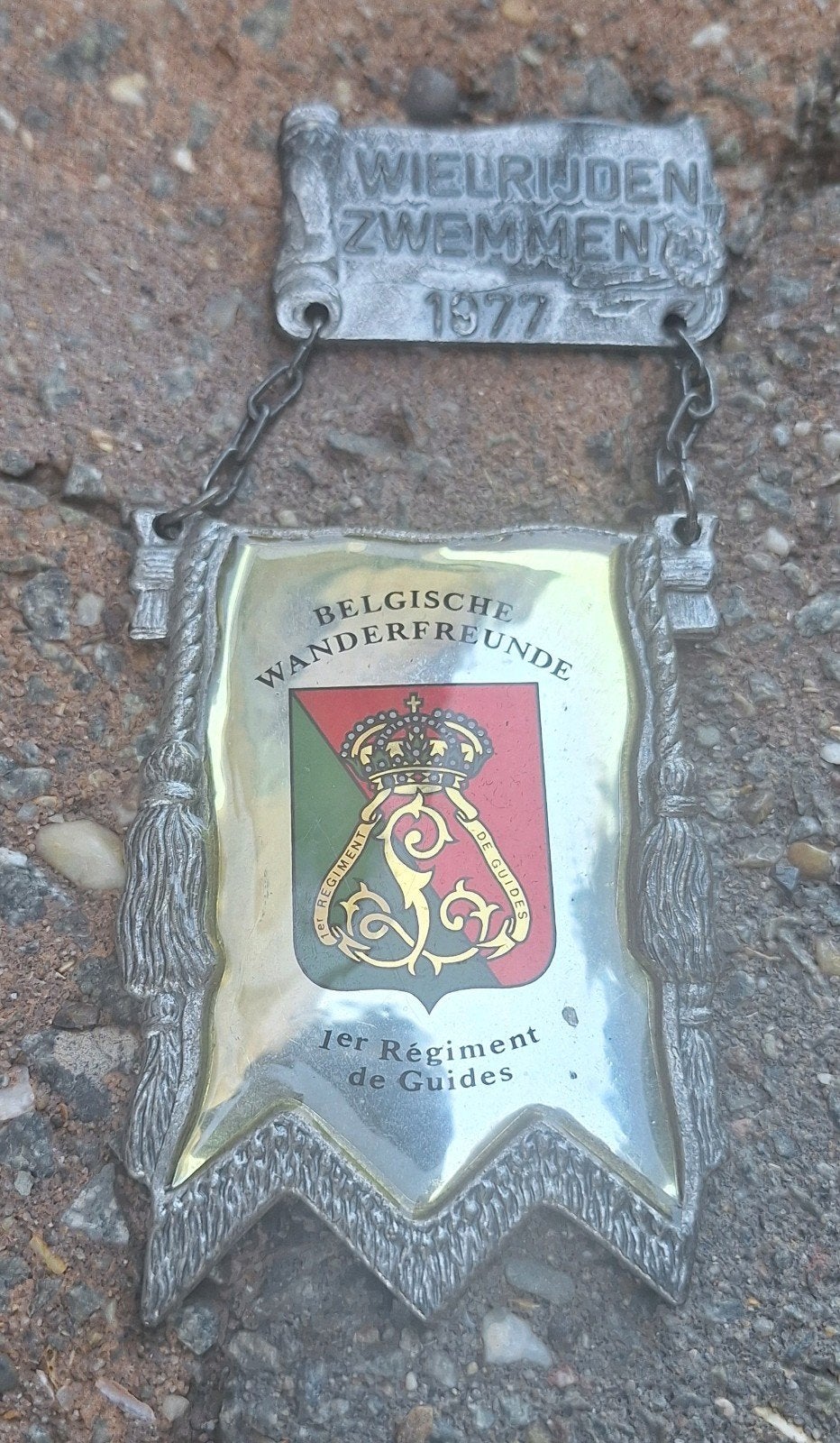 Plaat 1st ABL Guide Regiment, Ophalen