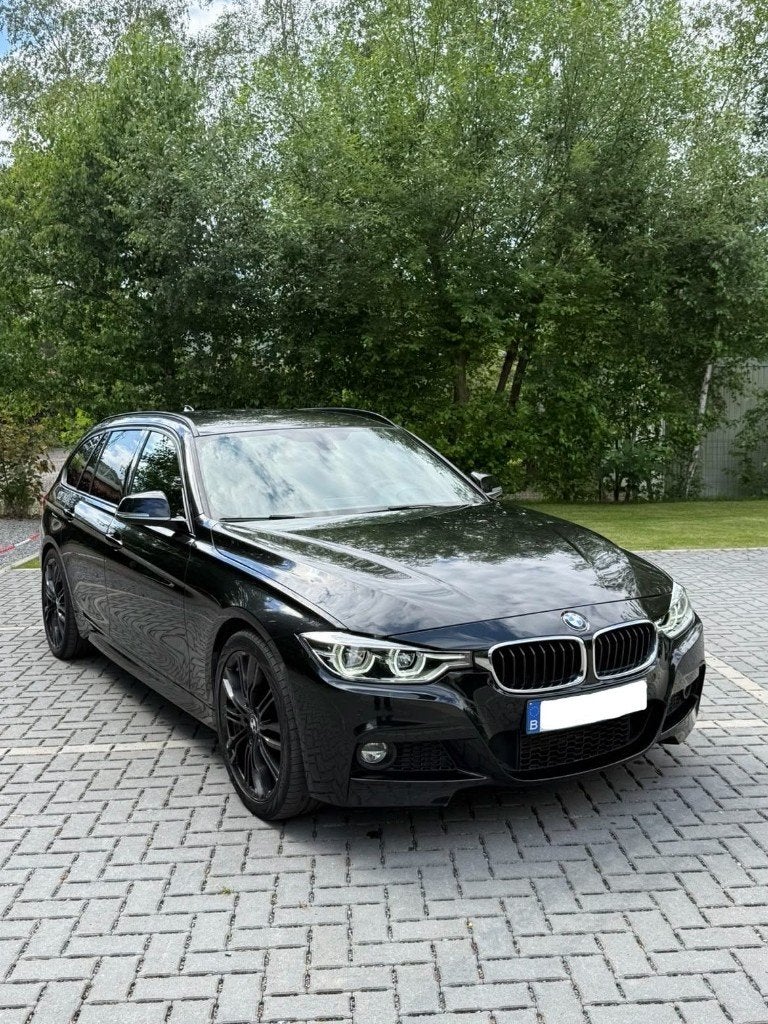 BMW 318i PACK M, Autos, Cuir, Achat, Euro 6, https://public.car-pass.be/verify/0496-6501-2461