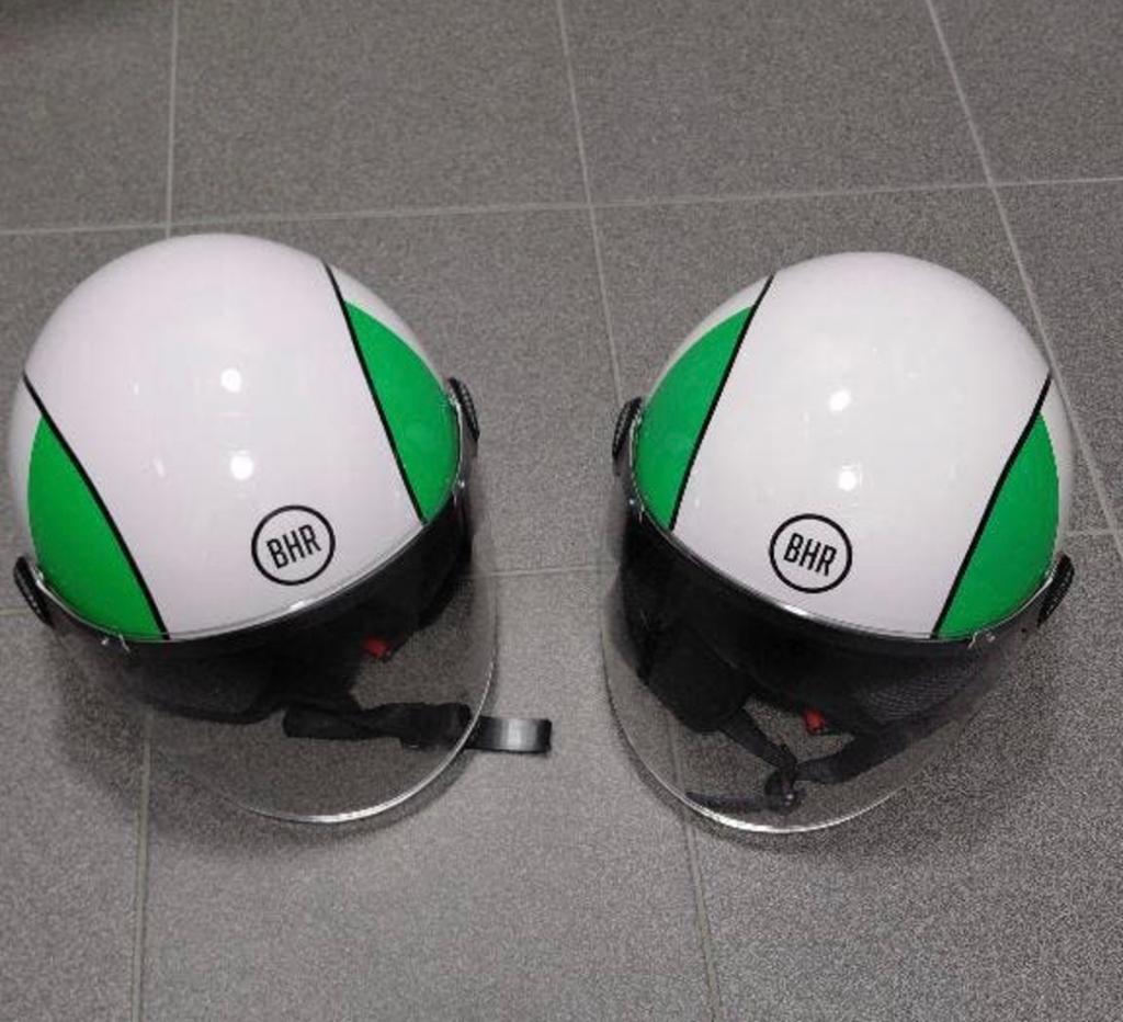 Helm L/m, Motoren, Kleding | Motorhelmen, Ophalen