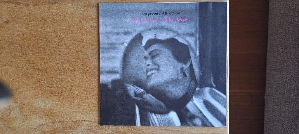 Lp FAIRGROUND ATTRACTION, Ophalen of Verzenden, Zo goed als nieuw, LP