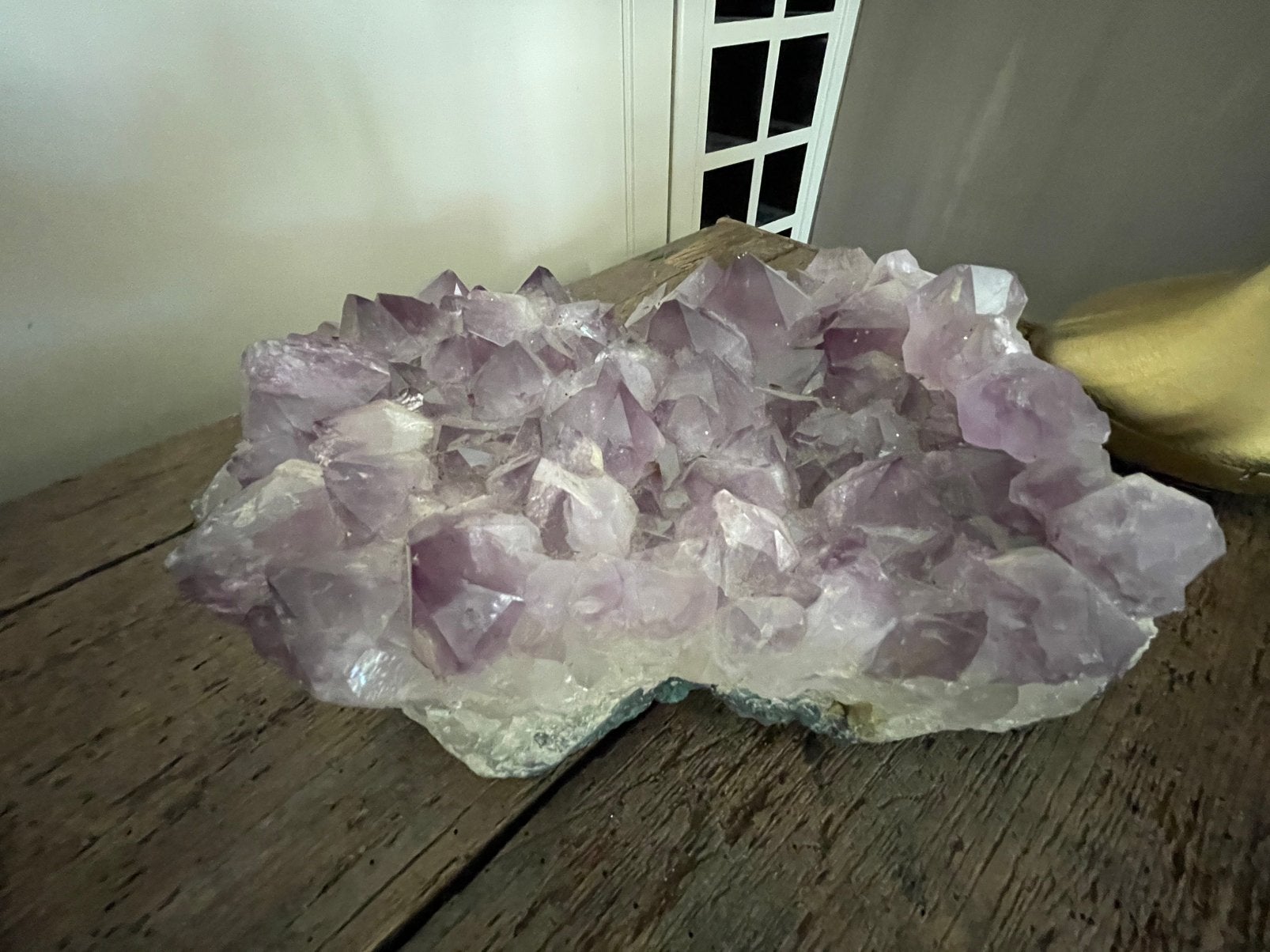Decoratie van Natuurlijke kwarts met een paarse kleur, Ophalen