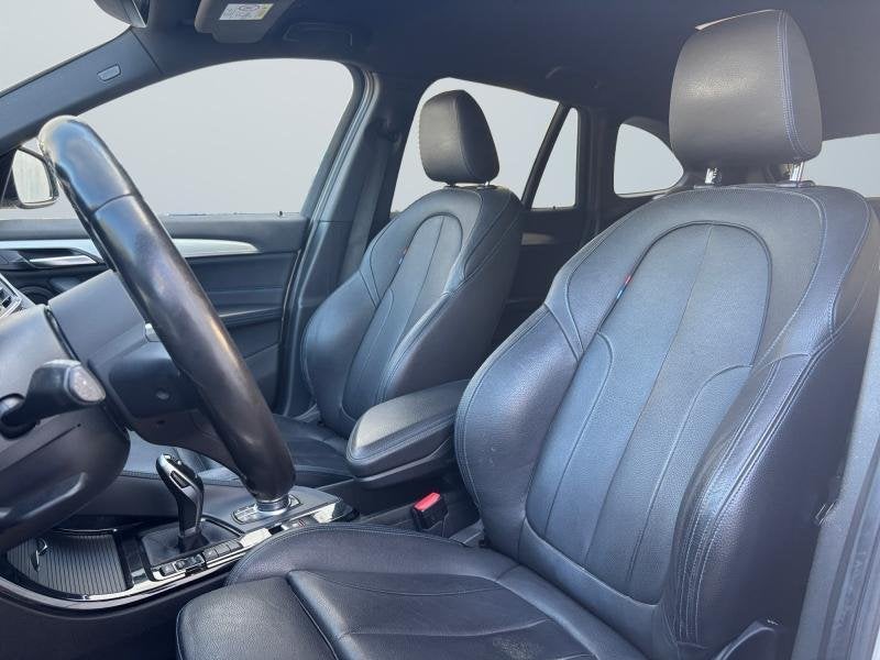 BMW Serie X X1 sDrive Pack M | 1.5e 136 Autom | Alu | Cruise, 136 pk, 124 g/km, https://public.car-pass.be/vhr/45b8c562-1349-4fed-aede-68c3733a02fd