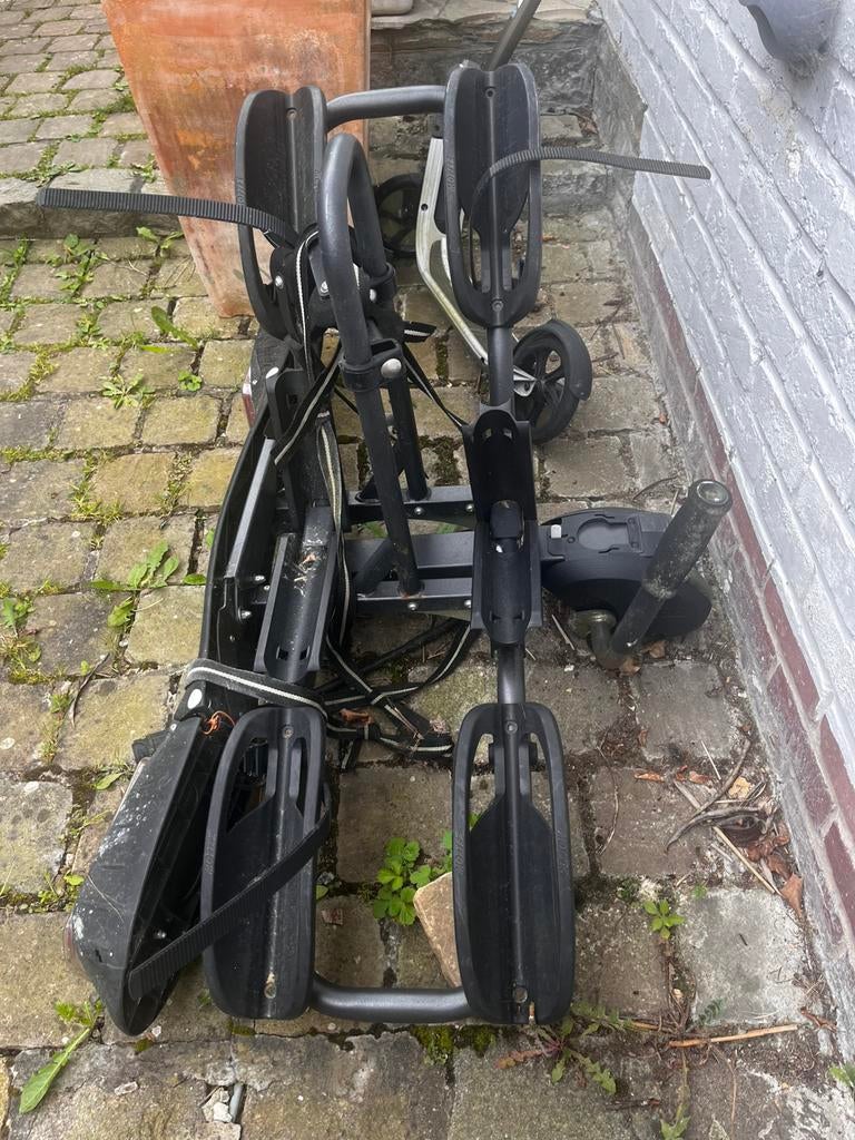 Porte vélo voiture, Autos : Divers, Porte-vélos, Utilisé, Accessoire porte-vélos, 2 vélos, Vélo électrique, Enlèvement