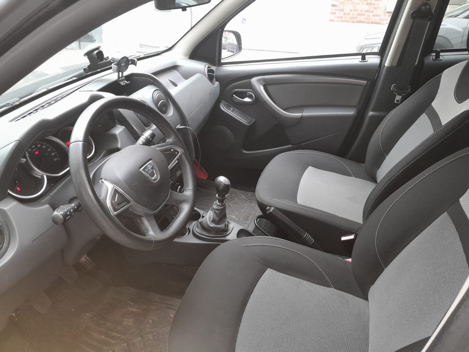 dacia duster, Auto's, Dacia, Euro 6, Duster, Zwart, Handgeschakeld