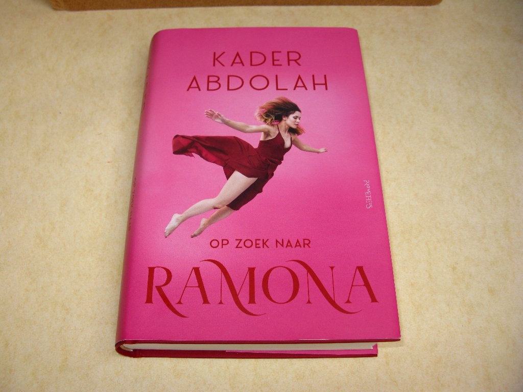 Kader Abdolah : Op zoek naar Ramona (1x gelezen), België, Kader abdolah, Ophalen of Verzenden, Zo goed als nieuw