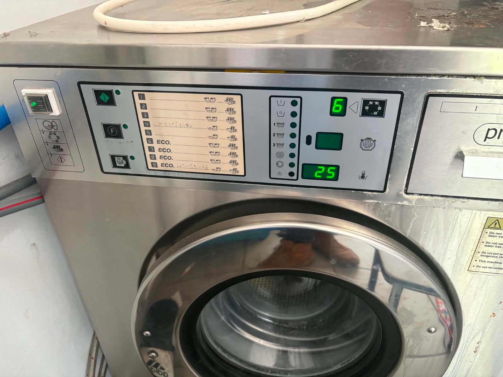 Lave linge professionnel, 6 à 8 kg, Enlèvement, Comme neuf