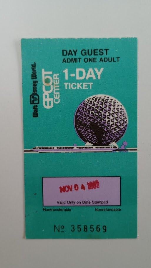 Walt Disney World ticket Epcot 1982, Ophalen of Verzenden, Overige figuren, Gebruikt, Tas, Koffer of Zak