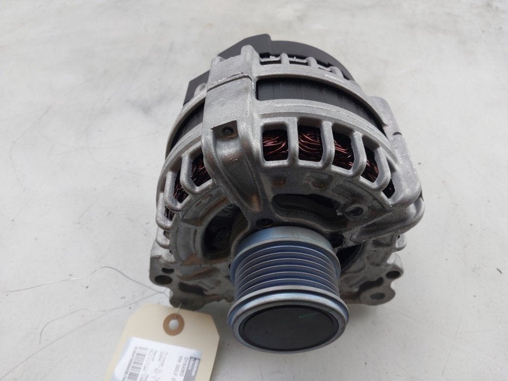 ALTERNATEUR V-Snaar Golf VIII Variant (GC5) (|05L903028A|), Utilisé, Volkswagen