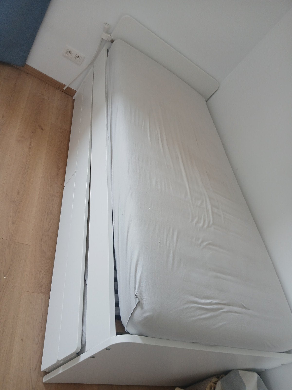 bed 90x 200 ikea moet dringend weg!, Ophalen, 90 cm, Eenpersoons, Wit