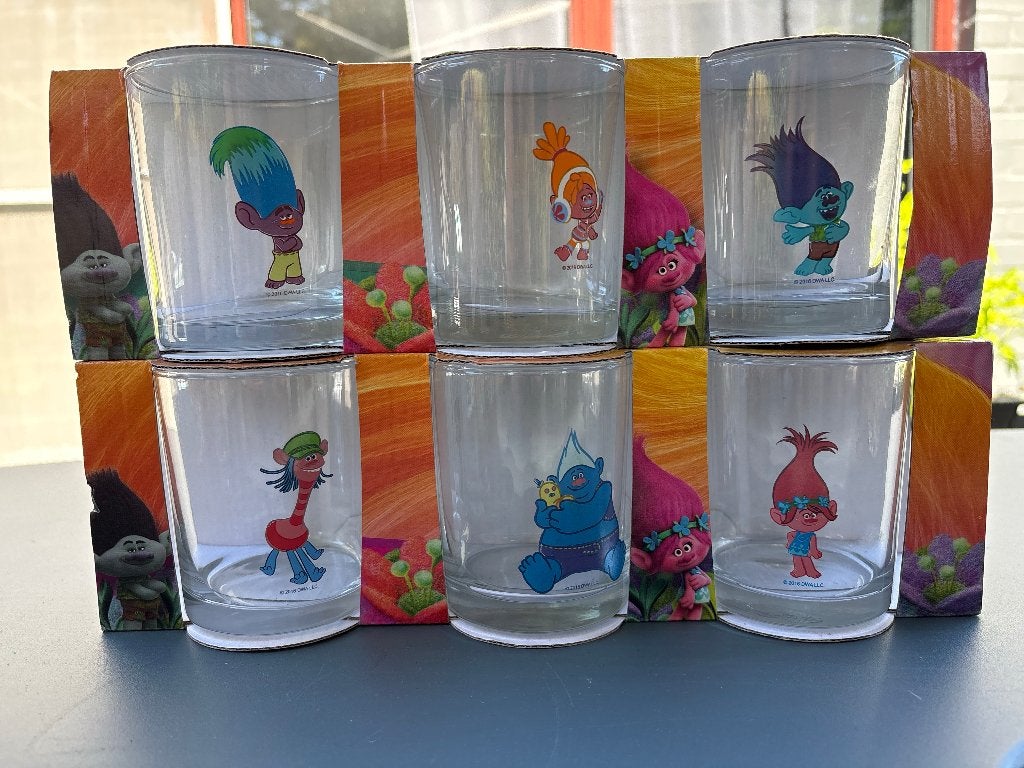 6 glazen Trolls, Ophalen of Verzenden, Nieuw, Frisdrankglas