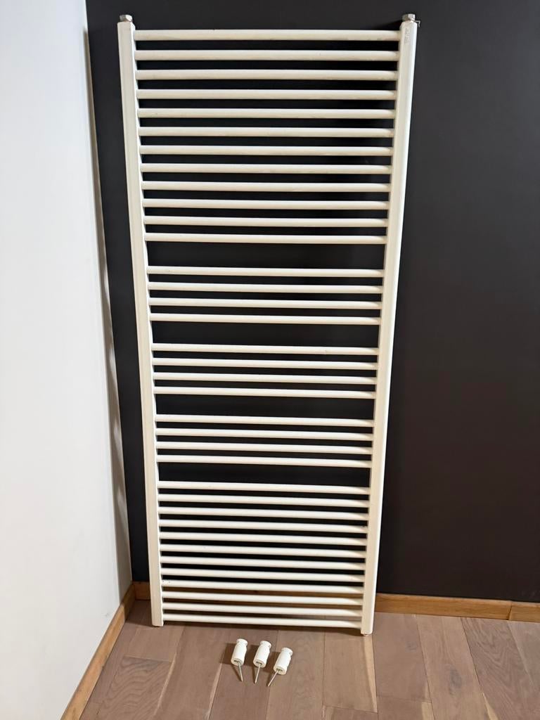 Handdoekdroger, Doe-het-zelf en Bouw, Verwarming en Radiatoren, Ophalen, Zo goed als nieuw