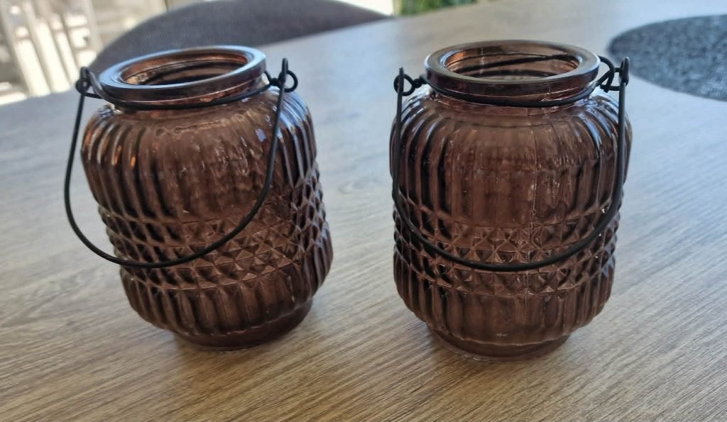 Prachtige vaasjes - 2 stuks, Huis en Inrichting, Woonaccessoires | Vazen, 12 cm, Bruin, Ophalen of Verzenden, Glas