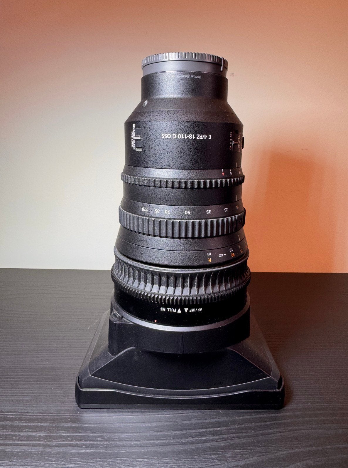 Sony 18-110mm F4 G PZ OSS E, Ophalen, Zo goed als nieuw, Sony