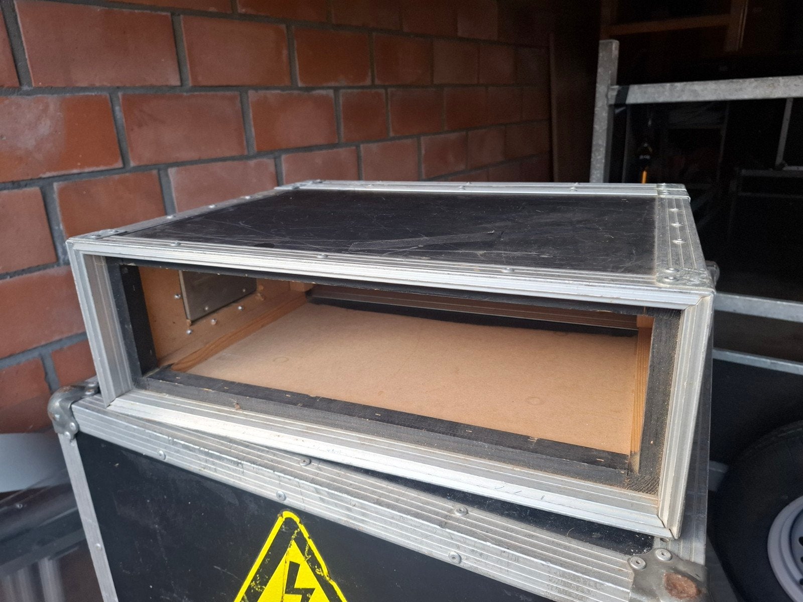 te koop: flightcase 2u 19 inch, Muziek en Instrumenten, Ophalen, Gebruikt, Overige instrumenten, Flightcase