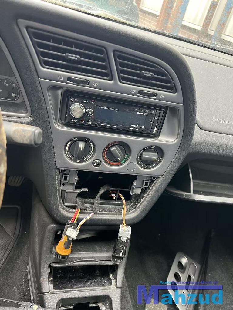 PEUGEOT 306 kachel Middenconsole radio rooster frame 1994-20, Auto-onderdelen, Fabrikant BV, Gebruikt, Info@fabrikant.eu, Fabrikantstraat 1
1000 AA  Amsterdam, NL