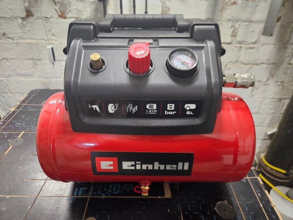 Compresseur Einhell T-AC 190/6/8 OF - comme neuf, Bricolage & Construction, Moins de 25 litres, Moins de 200 litres/min, Comme neuf