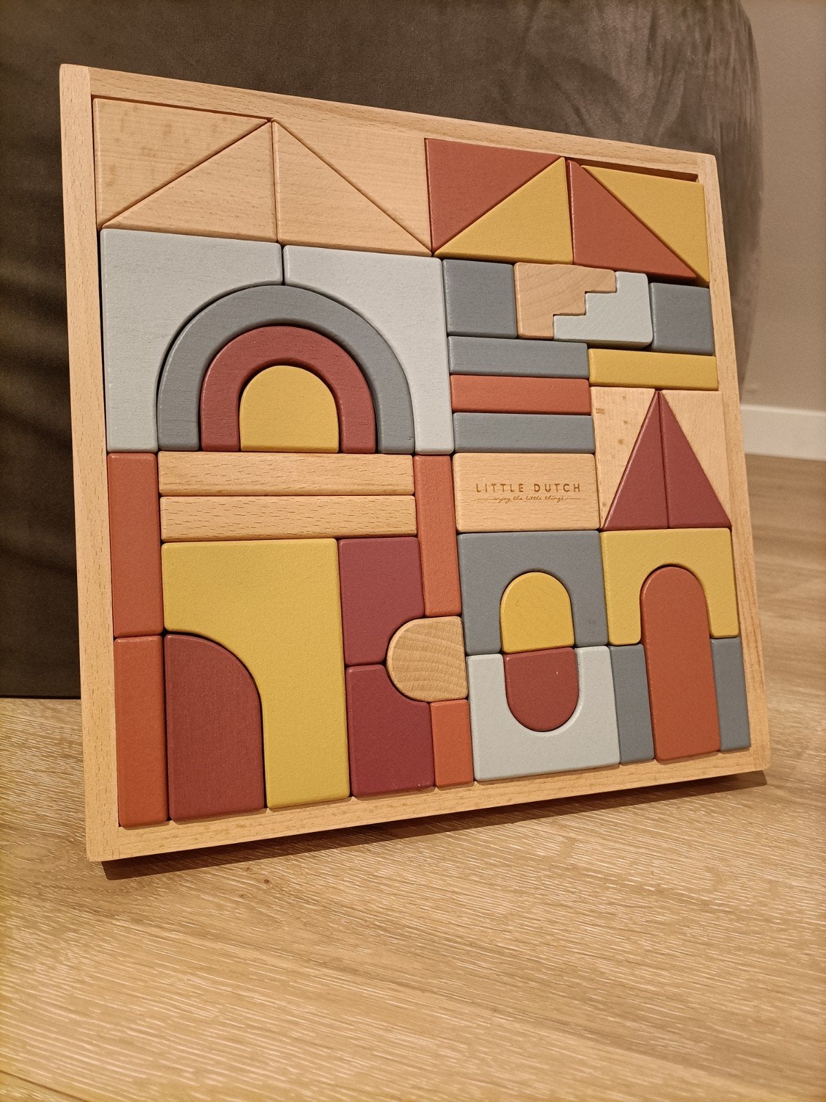 Houten blokken (little dutch), Ophalen