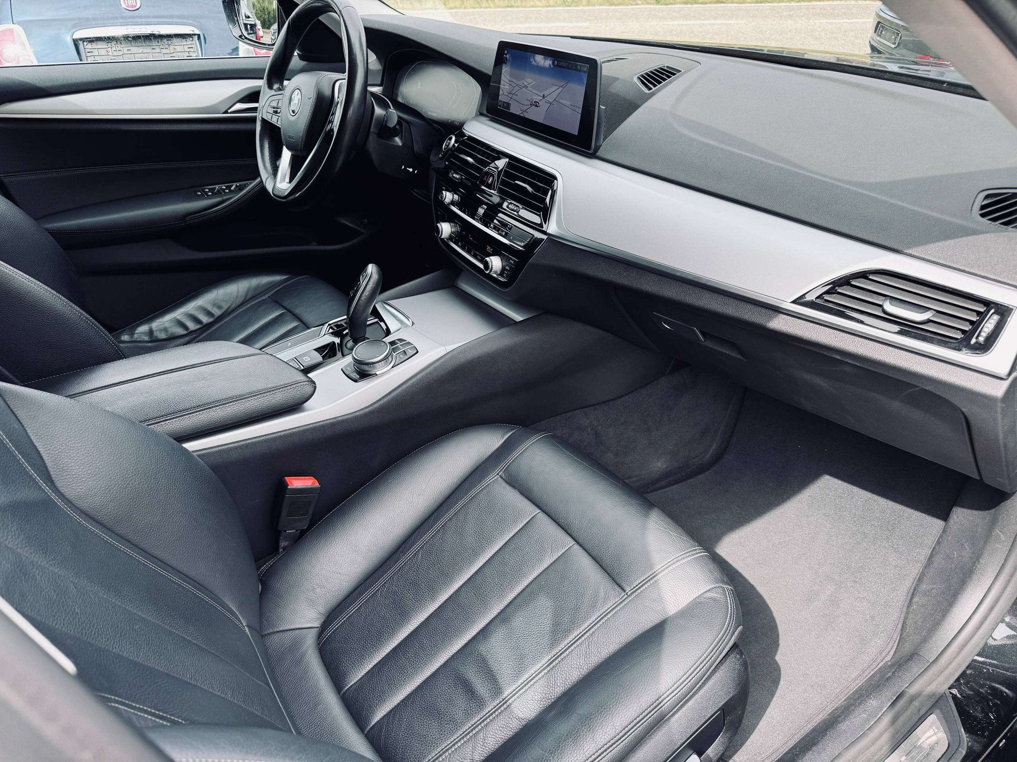 BMW 5 Serie 518 Touring 518d AUTOMATIQUE, Cuir, Navi, Garant, Auto's, 4 cilinders, 136 pk, Zwart, Leder