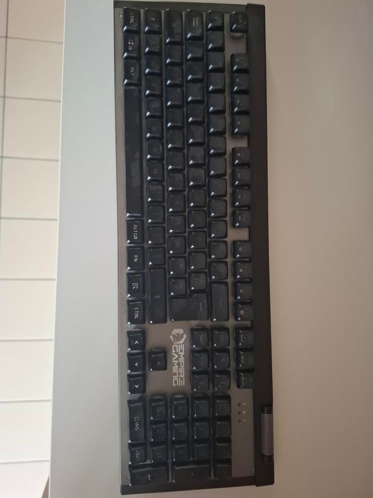 Clavier de jeu Empire sans fil, Informatique & Logiciels, Claviers, Clavier gamer, Azerty, Comme neuf, Enlèvement