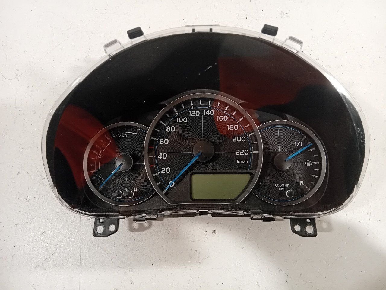Cockpit Toyota Yaris, Onderdelen@venauto.nl, Van der Ven Autorecycling B.V., Gebruikt, Ettenseweg 76, 4706 PB Roosendaal, The Netherlands