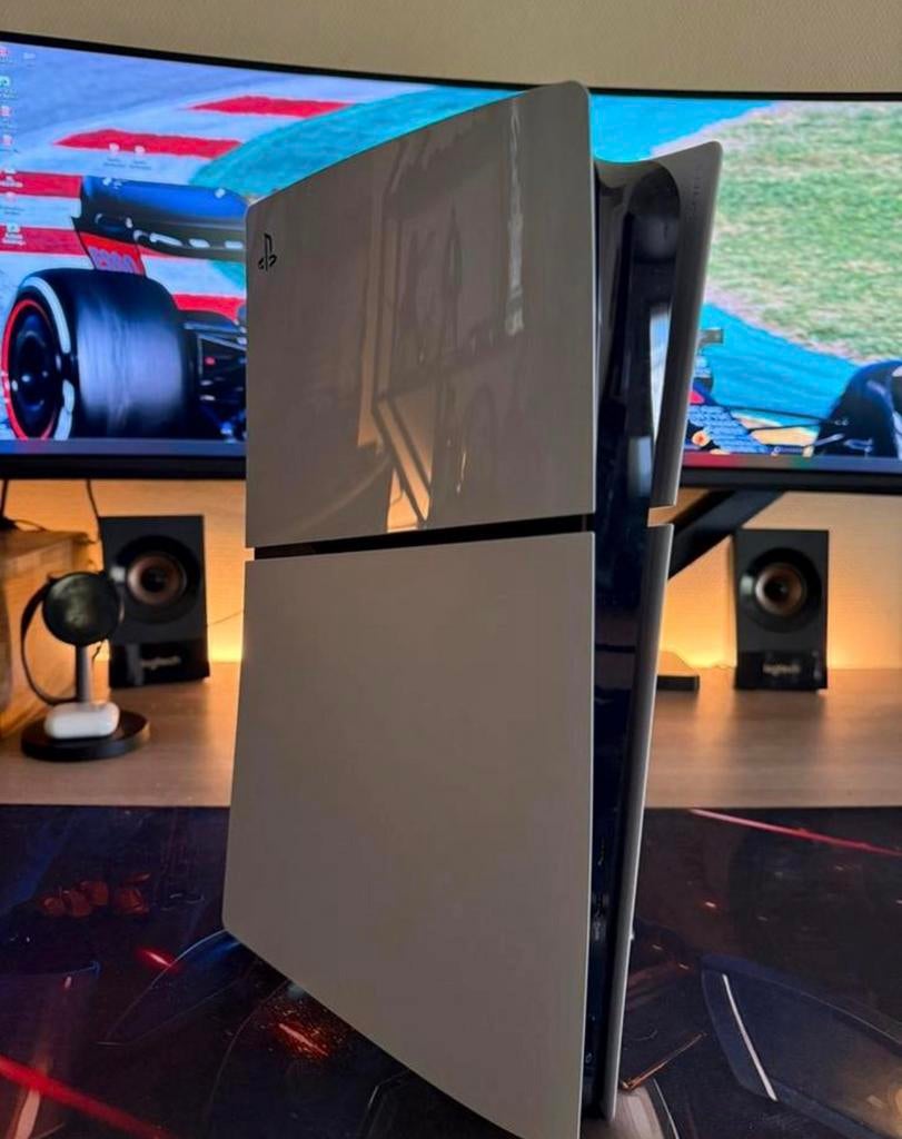 PlayStation 5 slim + monitor+2 controllers, Enlèvement ou Envoi, Comme neuf, Playstation 5 Digital