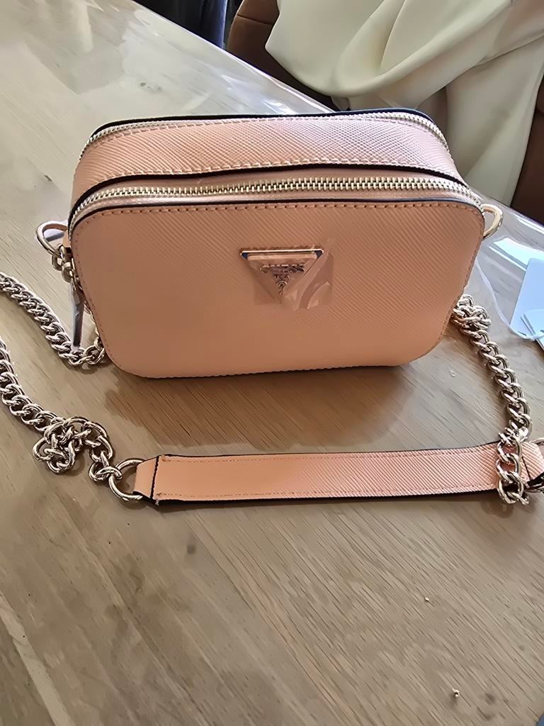 Sac guess couleur apricot, Ophalen