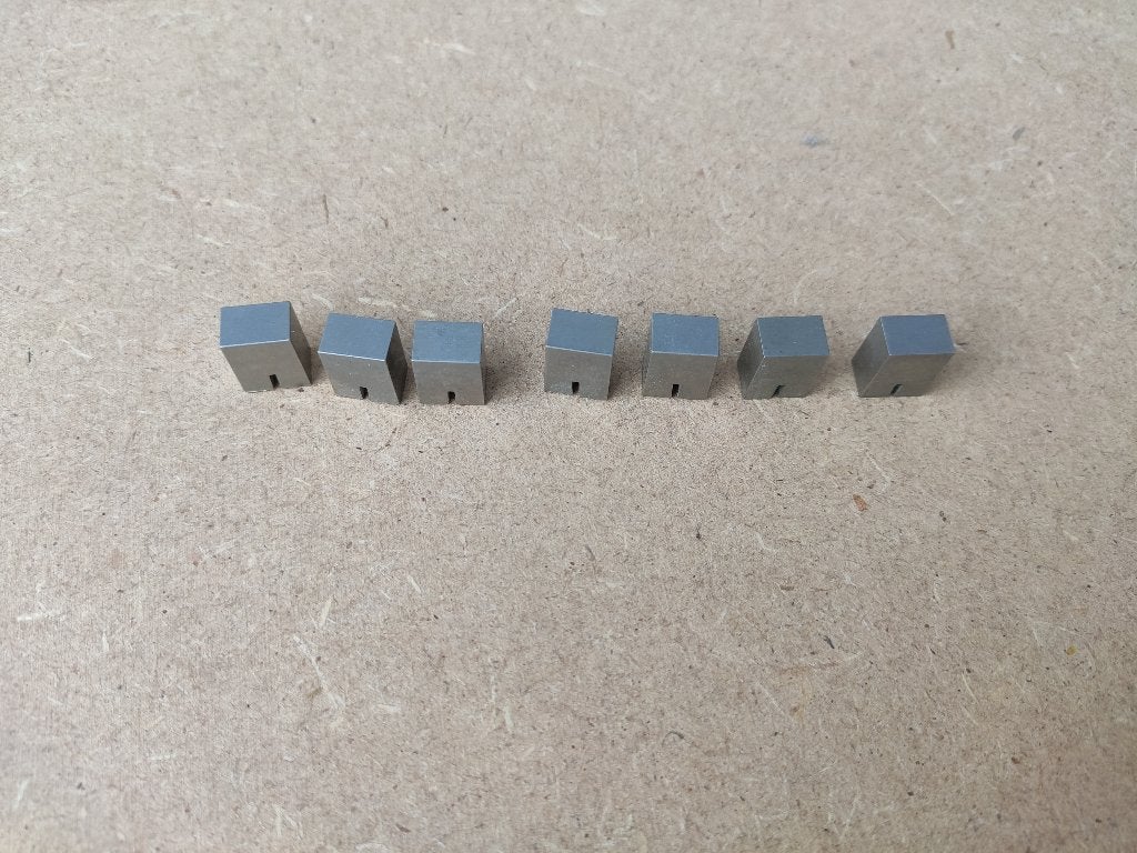 boutons akai am 2400, Enlèvement ou Envoi, Utilisé, Akai