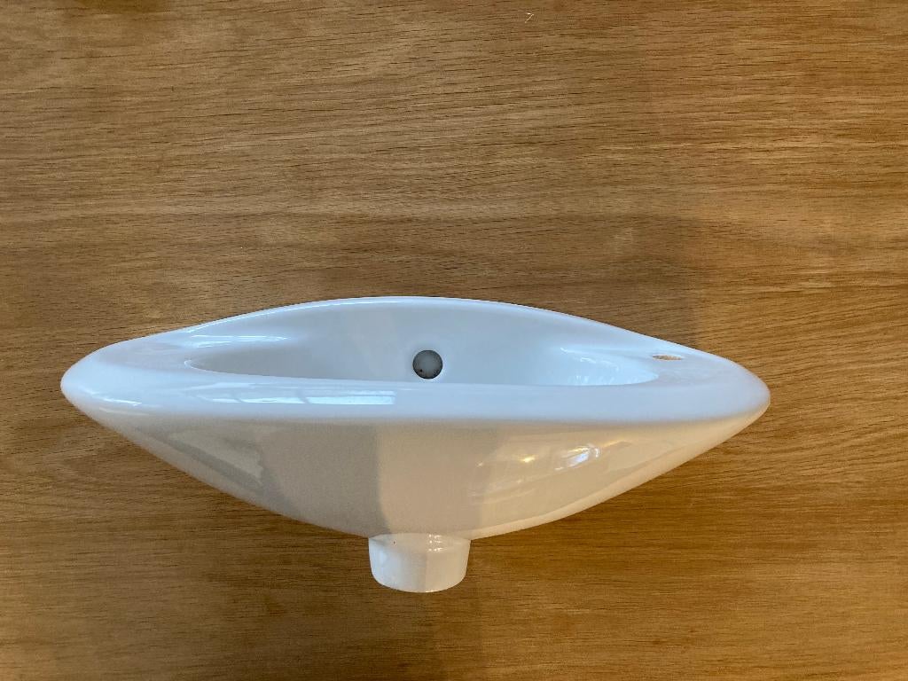 Evier toilette, Enlèvement, Utilisé