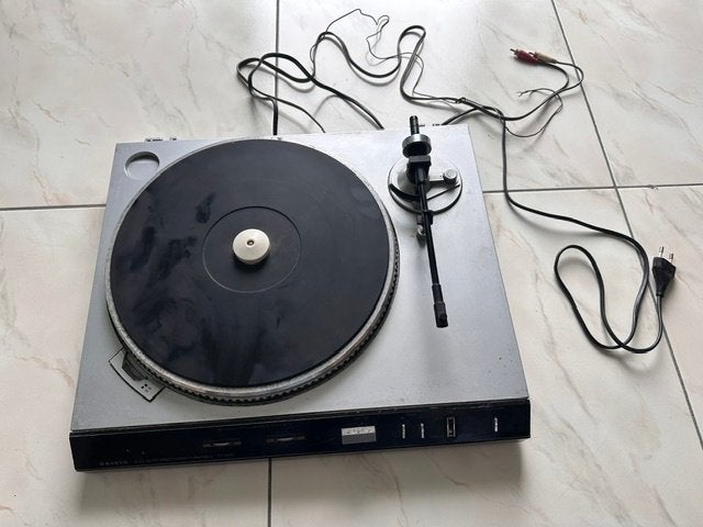 Sanyo platenspeler TP1024, Audio, Tv en Foto, Ophalen, Gebruikt, Platenspeler