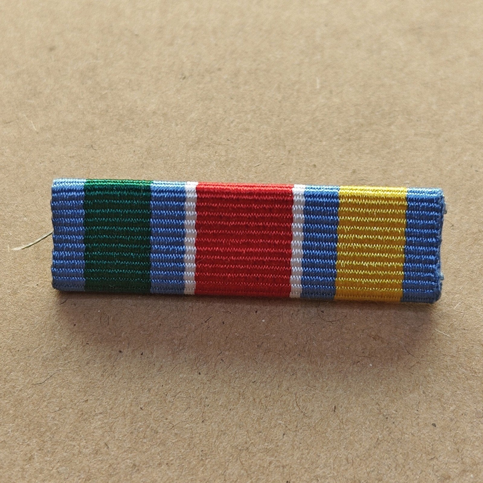 Médaille de matraque de l'ONU pour la Yougoslavie - Slovénie, Collections, Enlèvement ou Envoi, Armée de l'air, Emblème ou Badge