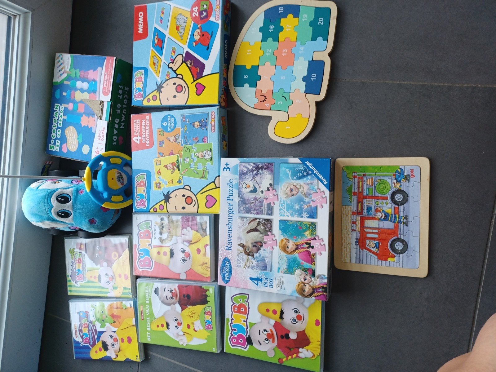 Dvd's bumba, spelletjes en puzzels, Ophalen