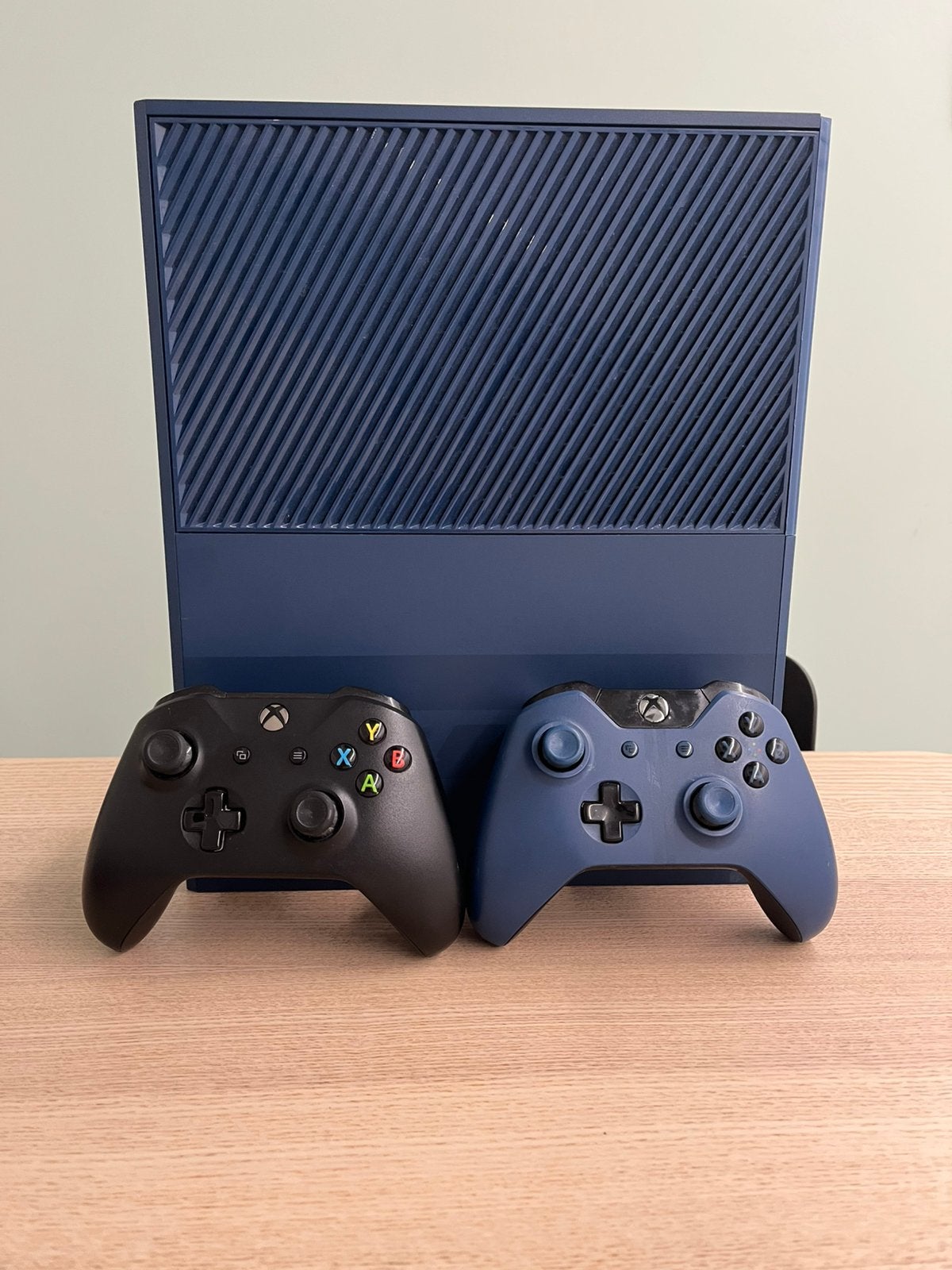 Xbox one, Games en Spelcomputers, Spelcomputers | Xbox One, Ophalen, Xbox One, Met 2 controllers, 500 GB