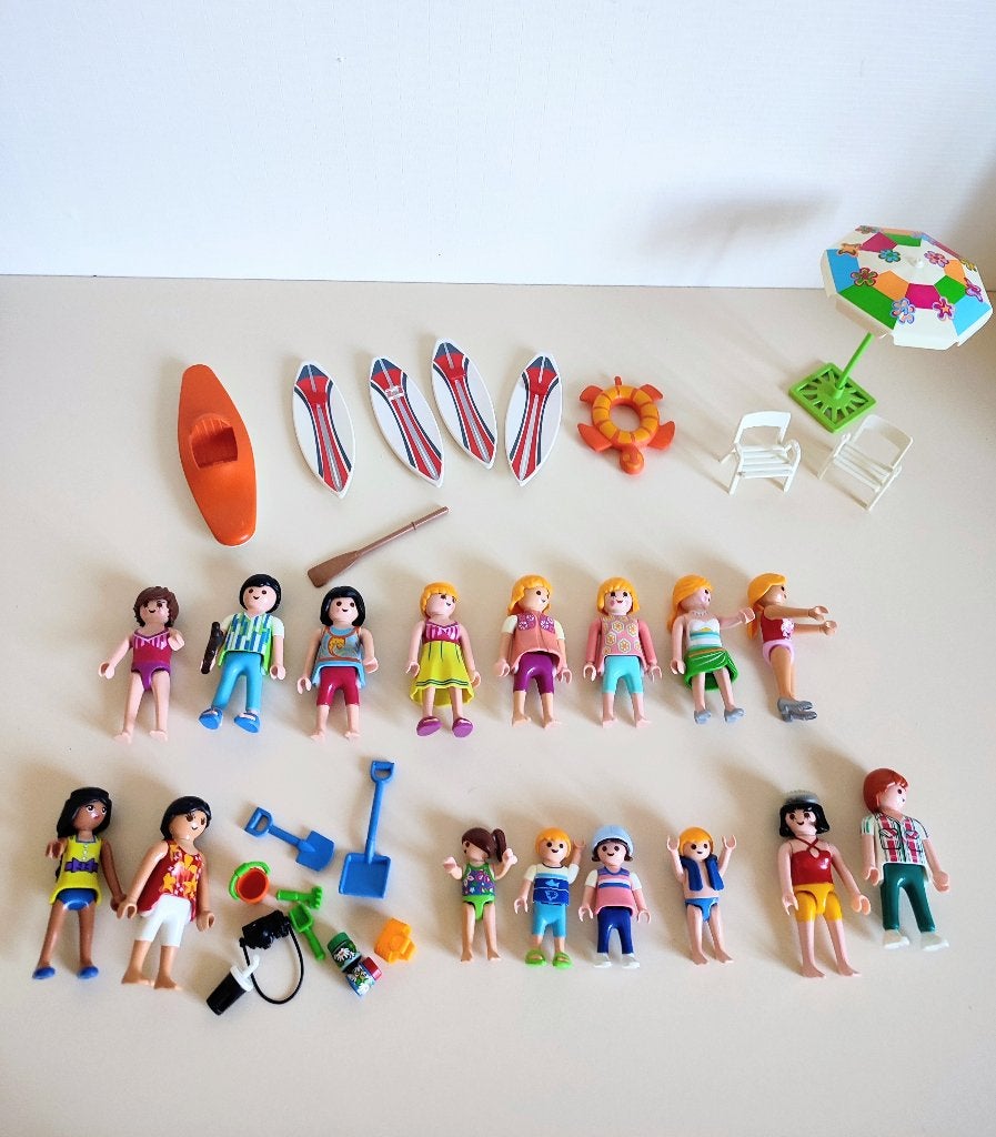 Playmobil : zomerpret! 16 poppetjes en veel accessoires, Ophalen of Verzenden, Gebruikt, Complete set, Figuren