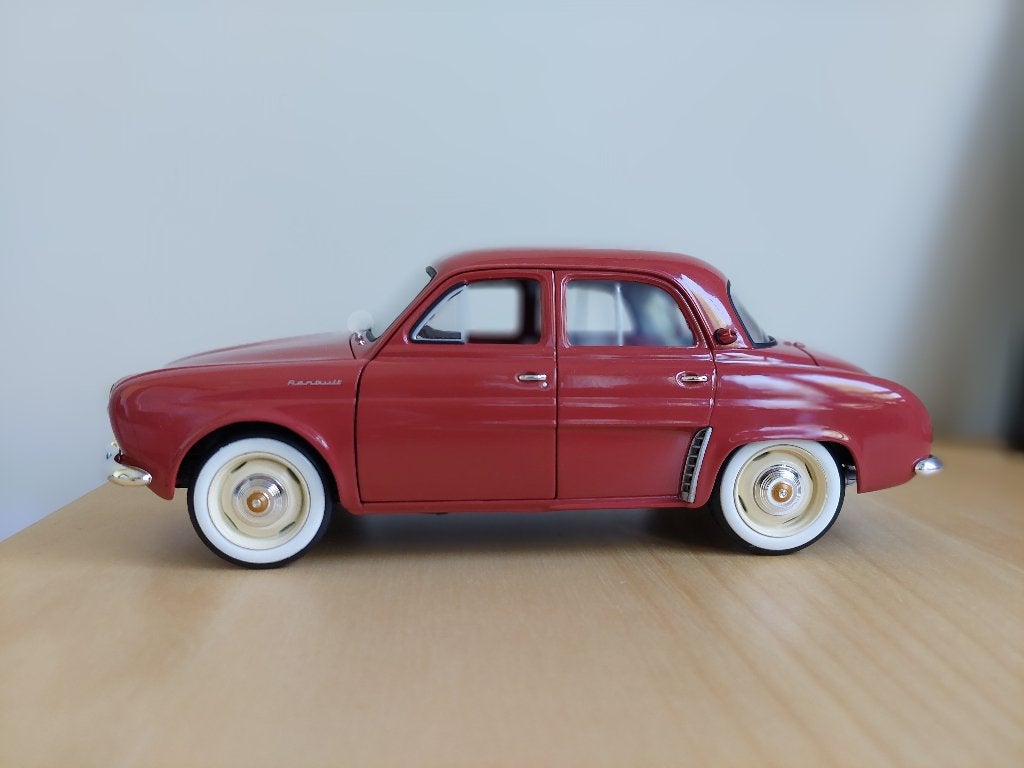 RENAULT DAUPHINE 1/18 NOREV, Enlèvement, Comme neuf, Voiture, Norev