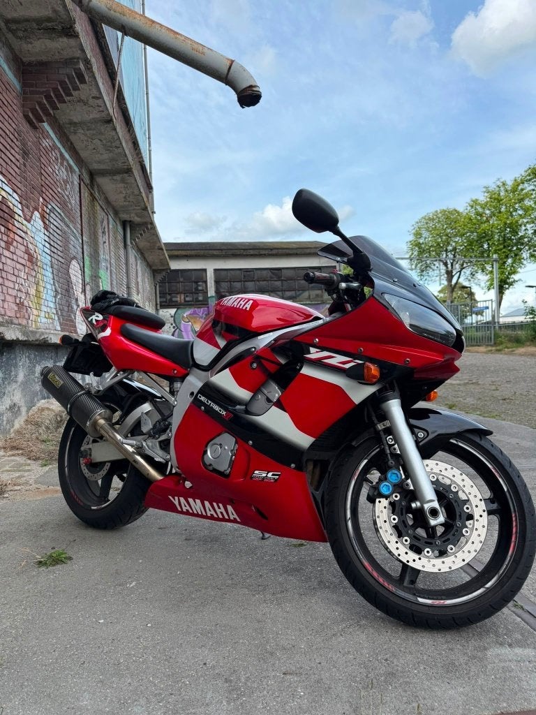 Yamaha Yzf R6 ( Zie INFO )