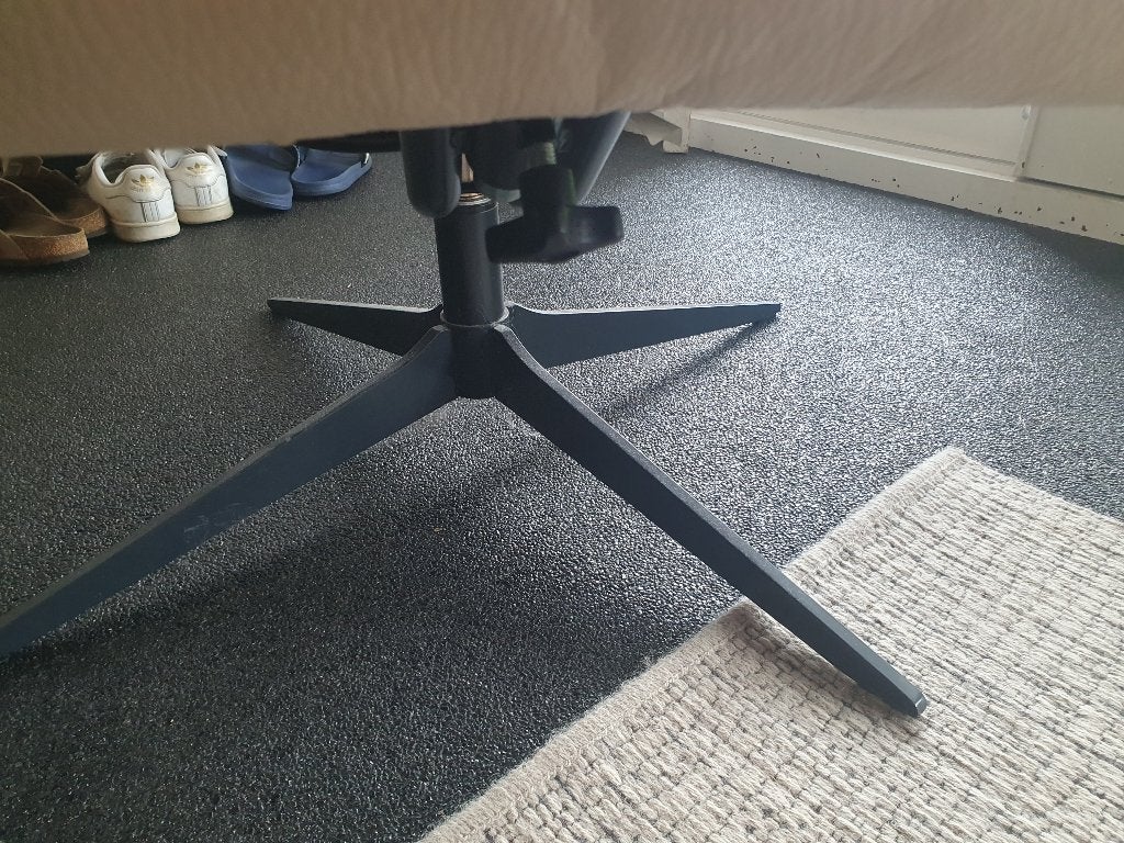 Draaifauteuil XOON, Huis en Inrichting, Ophalen, 75 tot 100 cm, Zo goed als nieuw, Tijdloos