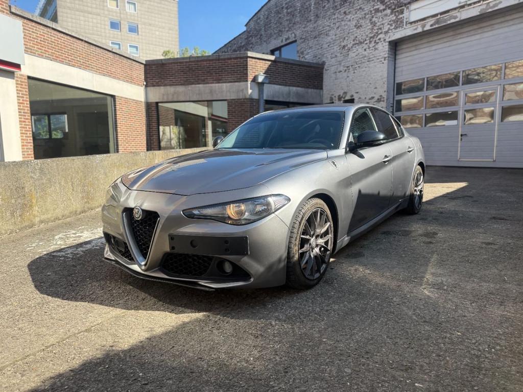 Alfa Romeo Giulia Super (année de construction 2017), Achat, Entreprise, 200 ch, Cruise Control