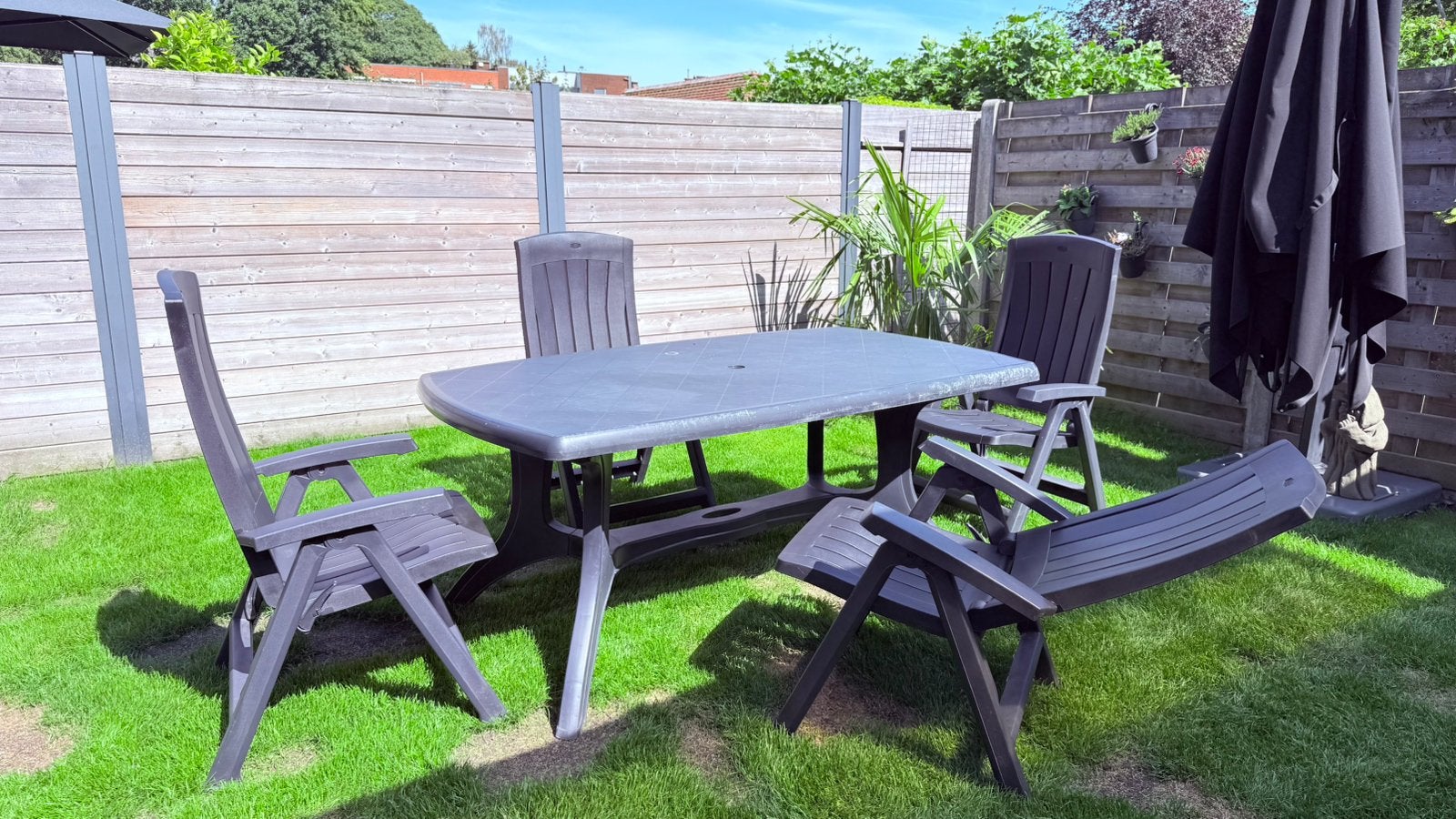 Tuintafel met 4 stoelen, Enlèvement, Utilisé