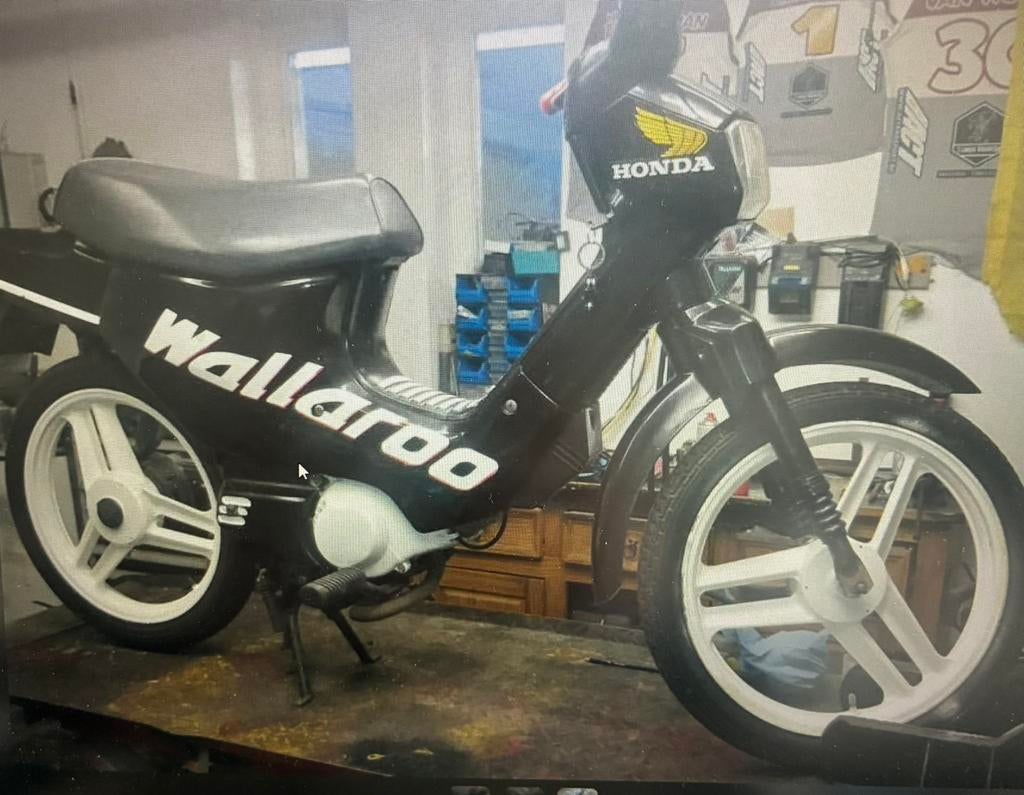 Wallaroo, Fietsen en Brommers, Brommers | Honda, Ophalen, Zo goed als nieuw
