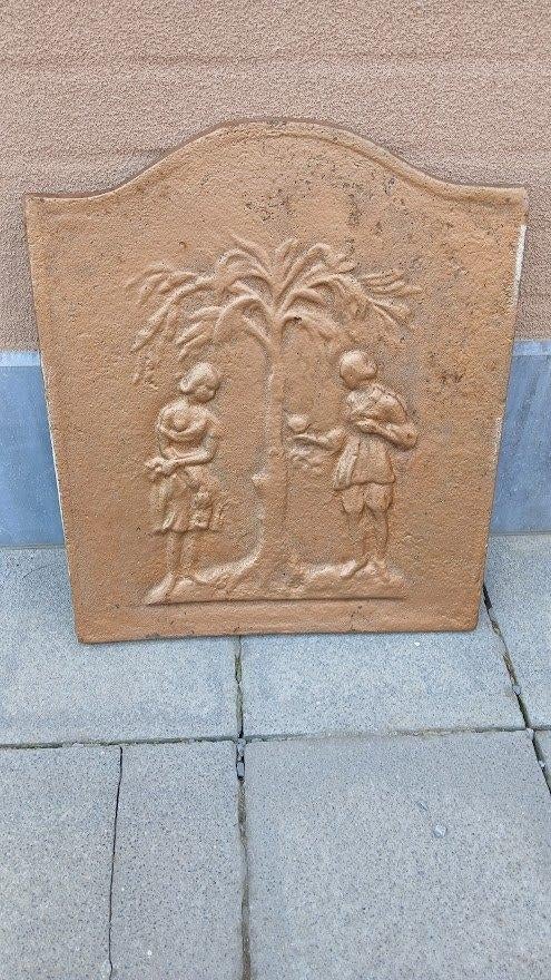 gietijzeren haardplaat   50€, Ophalen