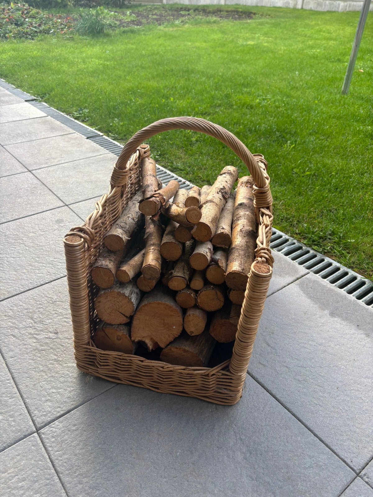 panier en bois avec poignée, Enlèvement
