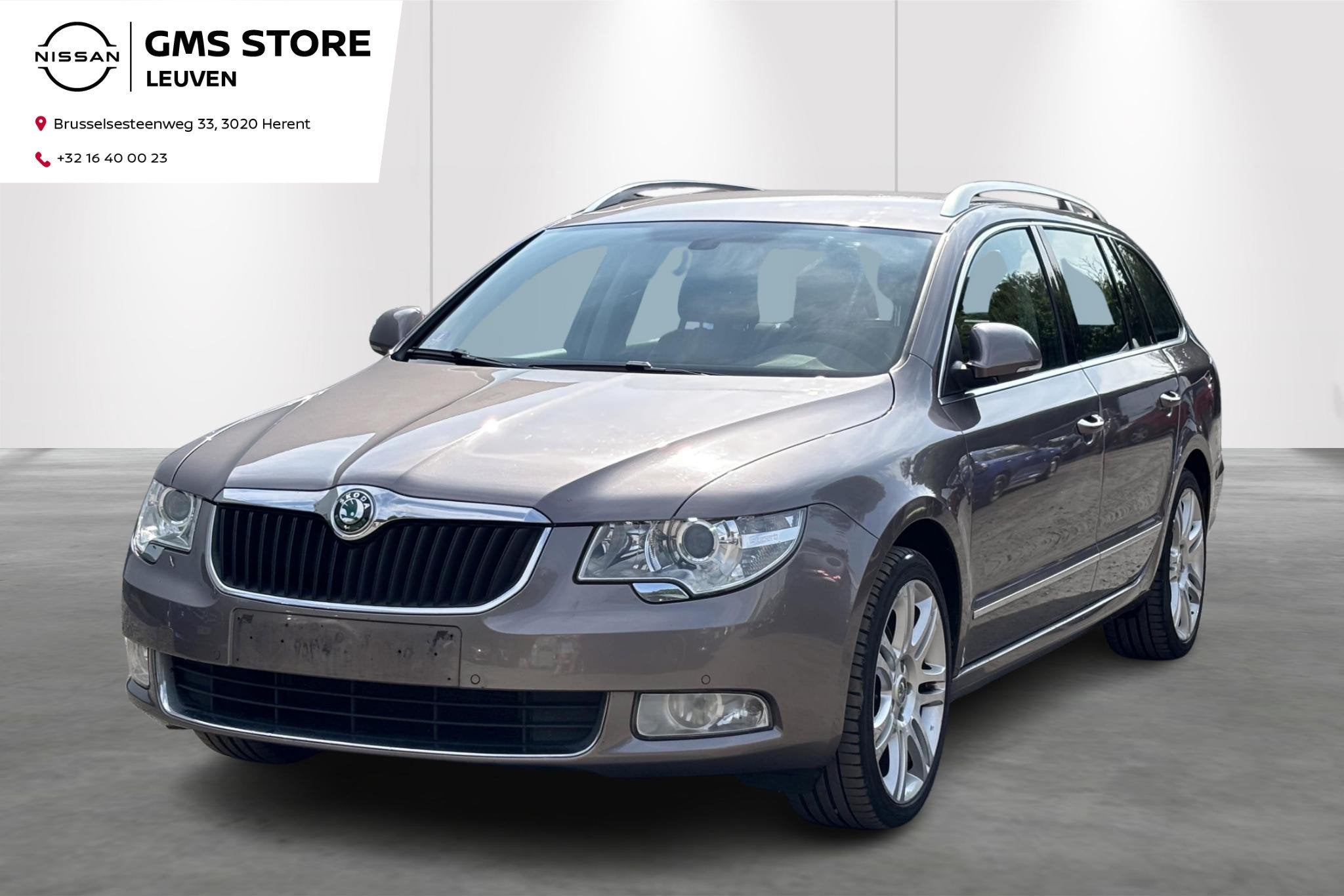 Skoda Superb Combi 1.8 TSI Classic Automaat, Auto's, Voorwielaandrijving, Stof, Gebruikt, 700 kg