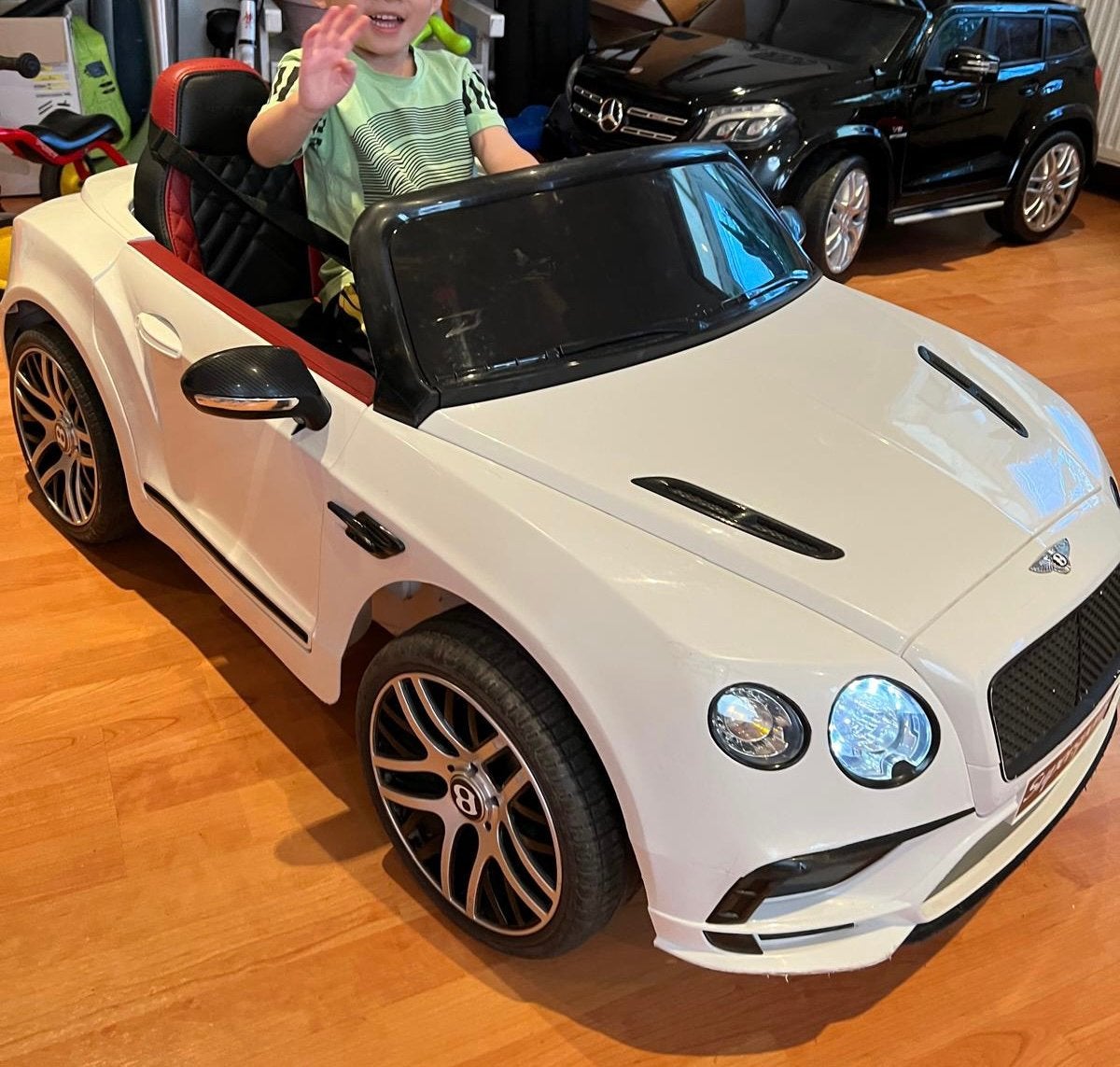 Voiture eletrique luxe Bentley continental officiel 2 places, Enfants & Bébés, Enlèvement, Comme neuf
