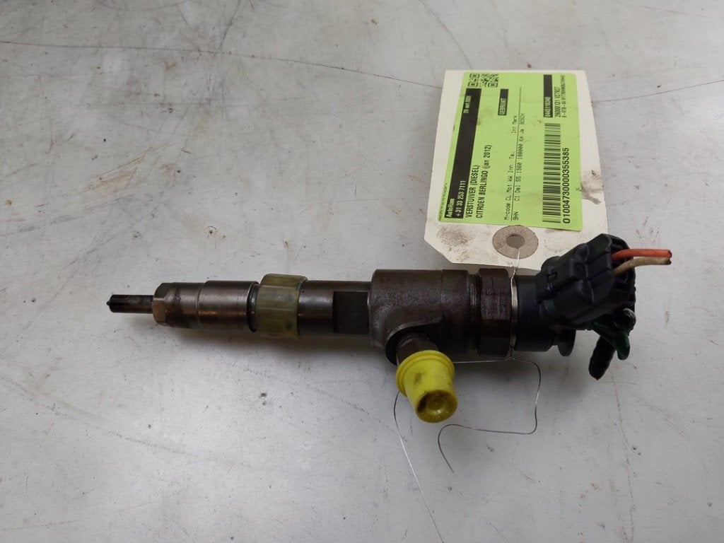 INJECTEUR FAP Berlingo (|1696927|0445110340|AV6Q9F593BA|), Robert Bosch AG, Citroën, Utilisé, Robert-Bosch-Allee 1
74232  Abstatt, DE
