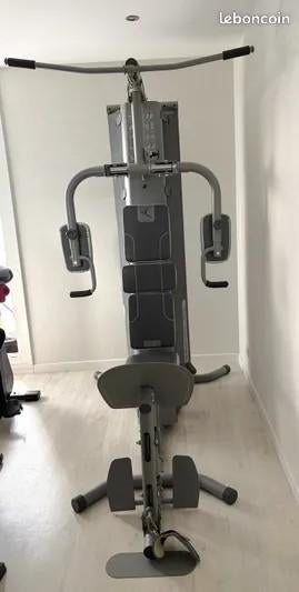 Banc musculation complet avec sac de frappe boxe, Sports & Fitness