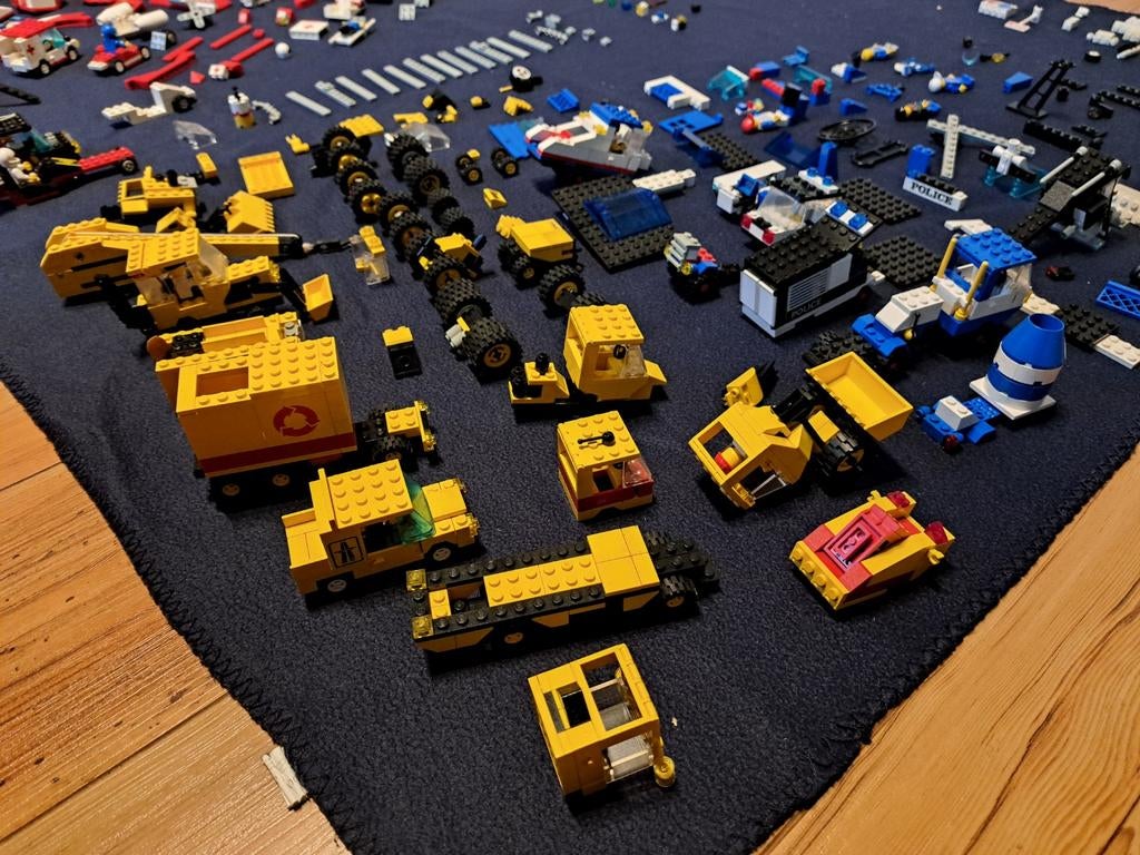 Vintage LEGO City Classic lot jaren 80-90, 19sets+ wegplaten, Enlèvement ou Envoi, Lego, City