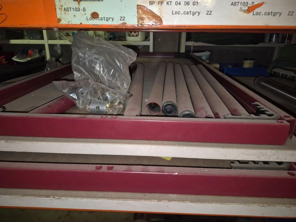 Table : 68*140* (hauteur 74) - 2 pièces - à vendre par pièce, Maison & Meubles, 100 à 150 cm, Quatre personnes, Enlèvement, Utilisé